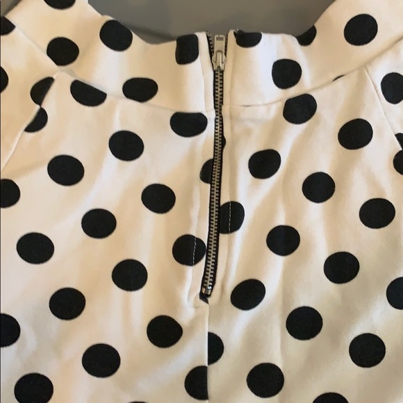 Women’s skirt - Picture 4 of 4